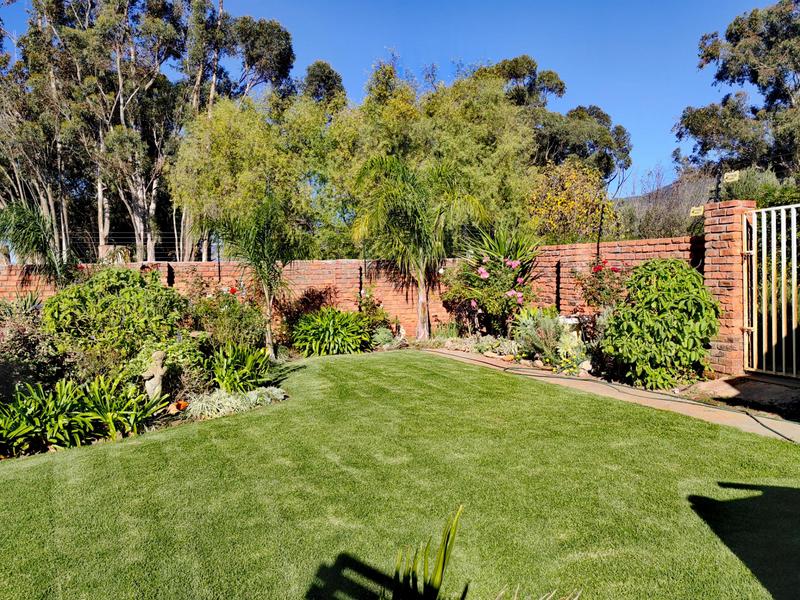 10 Bedroom Property for Sale in Montagu Western Cape